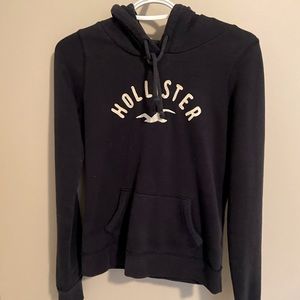 Size small Hollister sweatshirt. Navy.